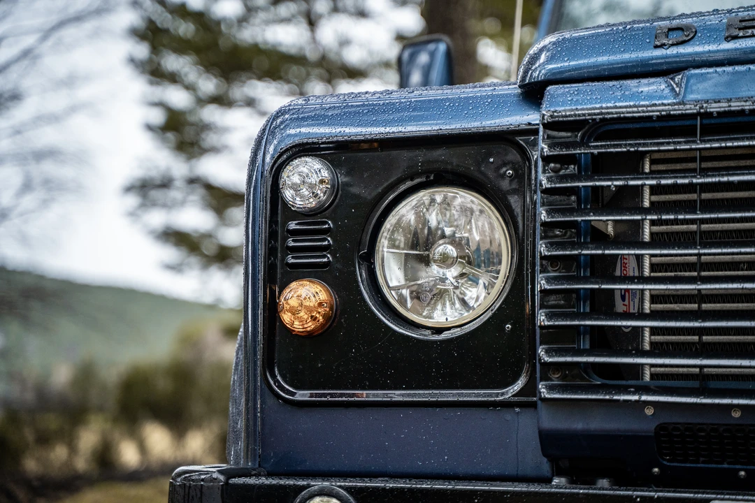 2005 Land Rover Defender 90 - Image 24 of 31