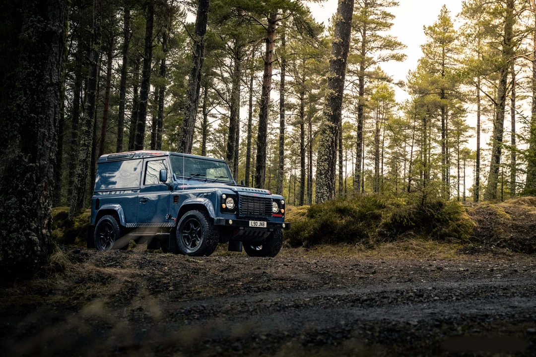 2005 Land Rover Defender 90 - Image 22 of 31