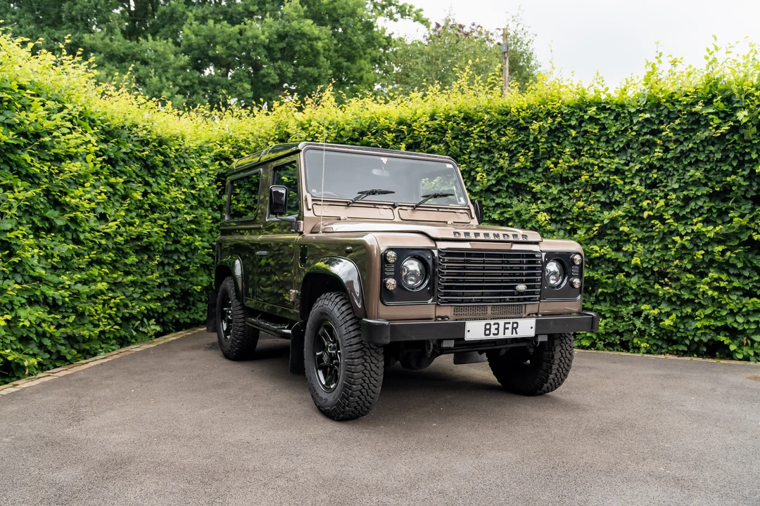 2005 Land Rover Defender 90 - Image 16 of 31
