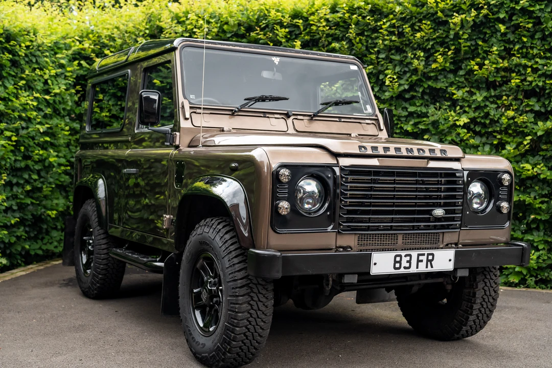 2005 Land Rover Defender 90 - Image 10 of 31