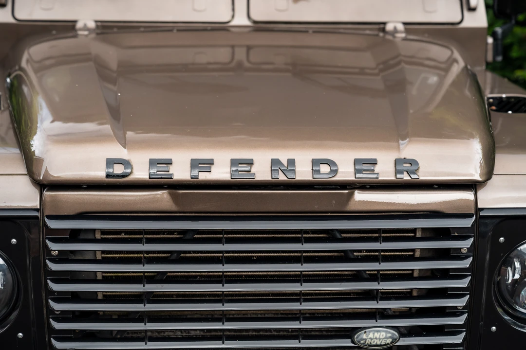 2005 Land Rover Defender 90 - Image 29 of 31