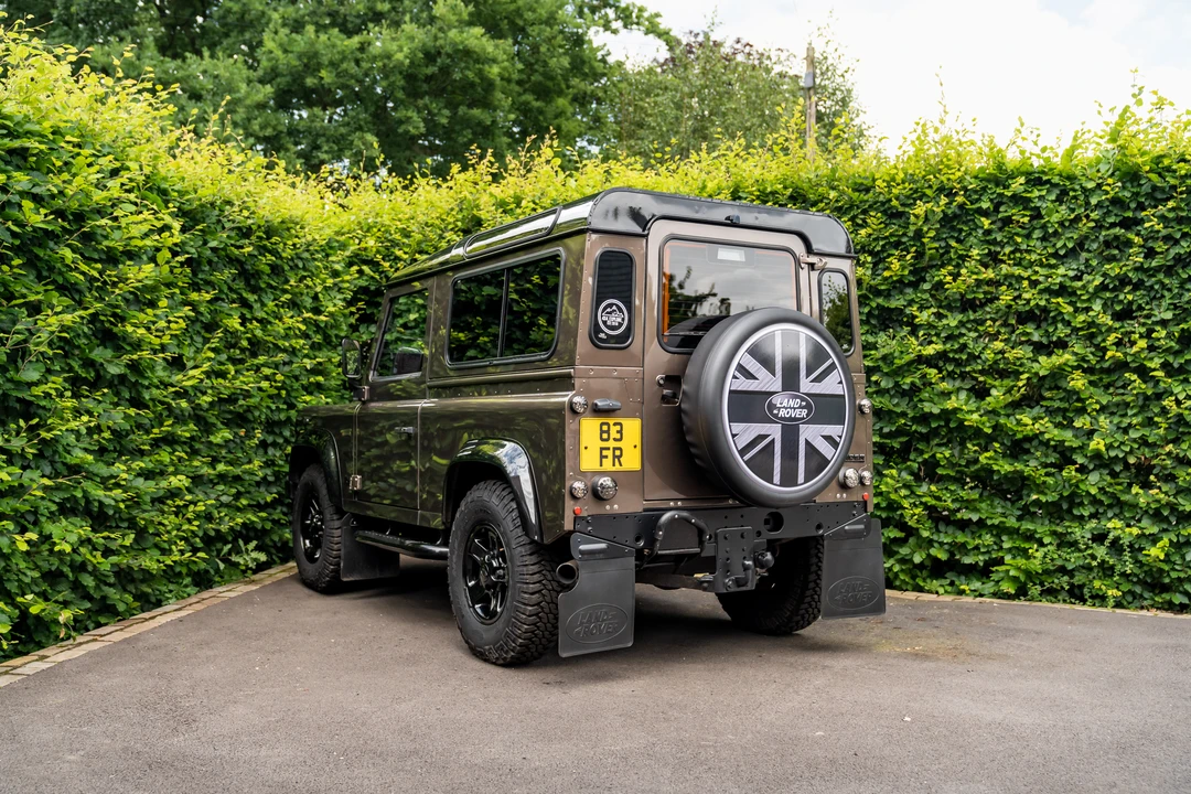 2005 Land Rover Defender 90 - Image 6 of 31