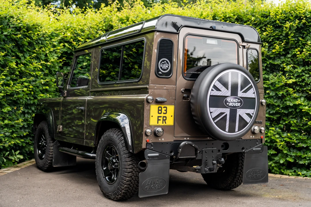 2005 Land Rover Defender 90 - Image 13 of 31