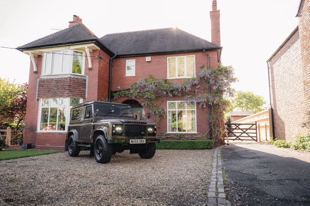 2005 Land Rover Defender 90 - Image 12 of 31