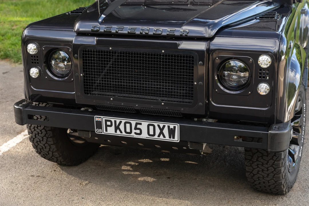 2005 Land Rover Defender 90 - Image 24 of 31