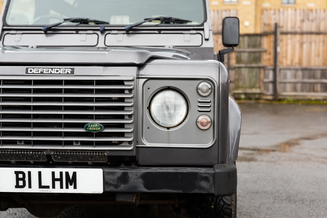 2005 Land Rover Defender 90 - Image 21 of 31