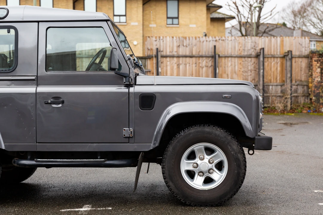 2005 Land Rover Defender 90 - Image 31 of 31