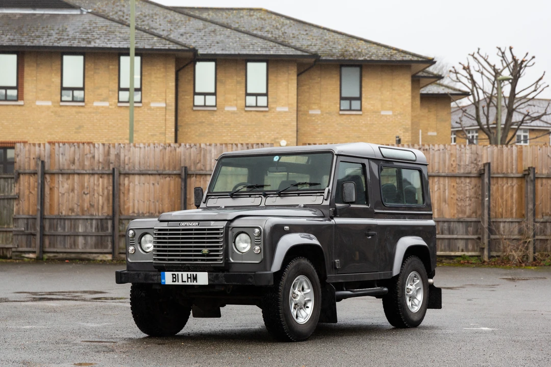 2005 Land Rover Defender 90 - Image 7 of 31