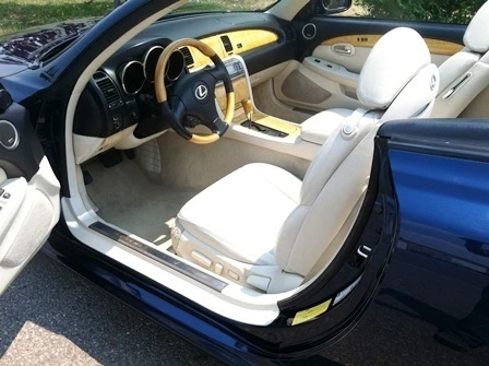 2005 Lexus SC430 - Image 4 of 5
