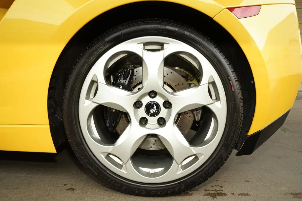 2005 Lamborghini Gallardo - Image 25 of 27