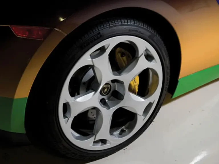 2005 Lamborghini Gallardo - Image 9 of 22