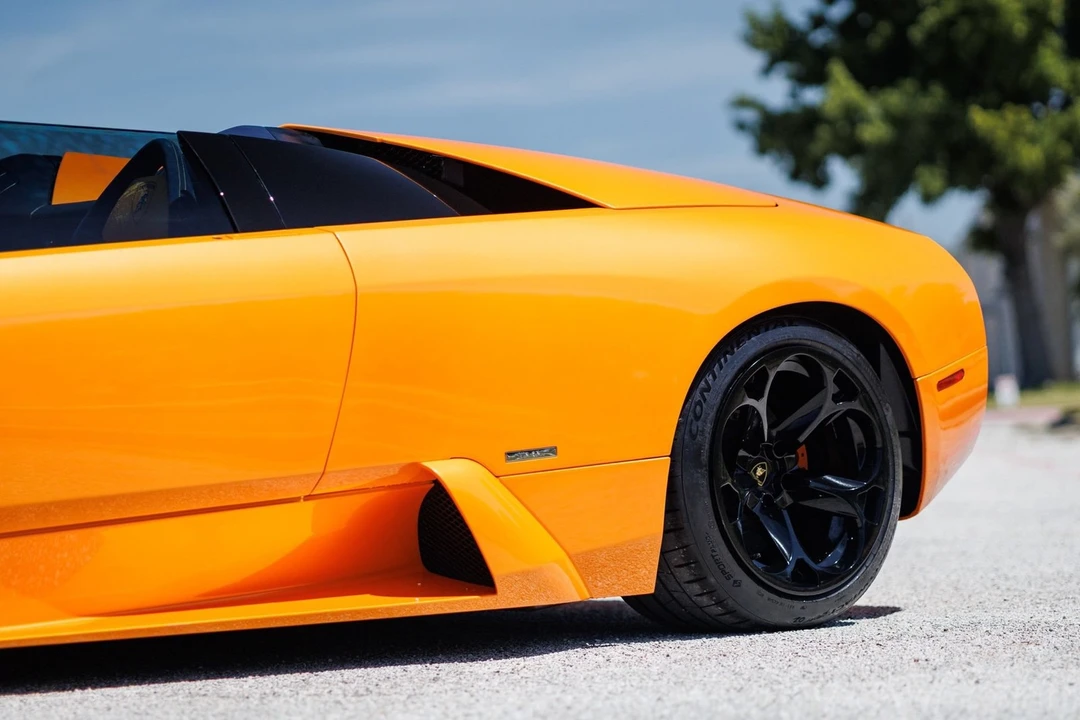 2005 Lamborghini Murcielago - Image 26 of 31