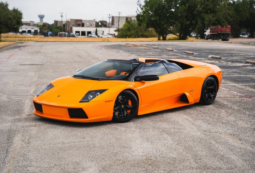 2005 Lamborghini Murcielago - Image 2 of 31
