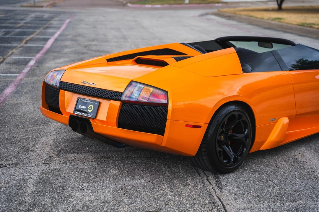 2005 Lamborghini Murcielago - Image 15 of 31