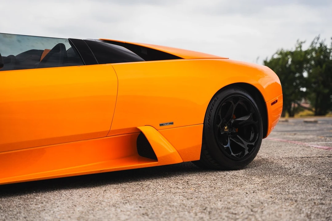 2005 Lamborghini Murcielago - Image 8 of 31