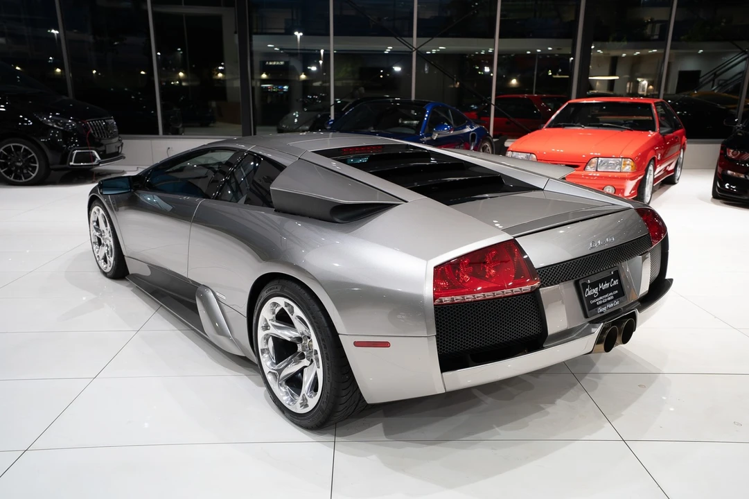 2005 Lamborghini Murcielago - Image 2 of 31