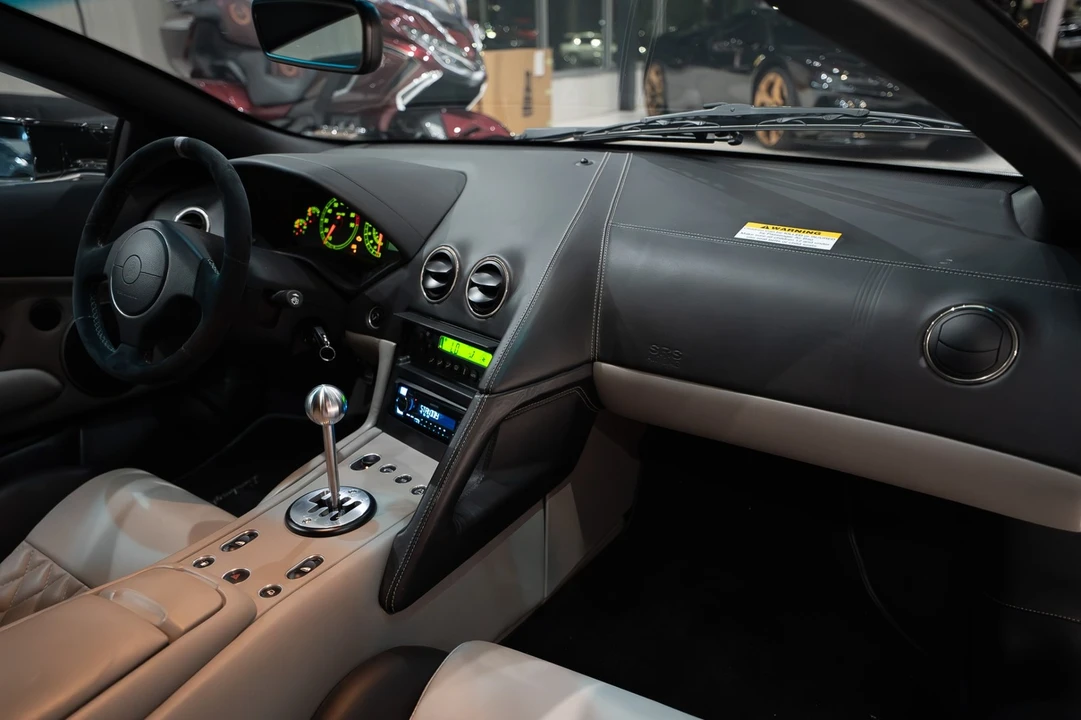 2005 Lamborghini Murcielago - Image 24 of 31
