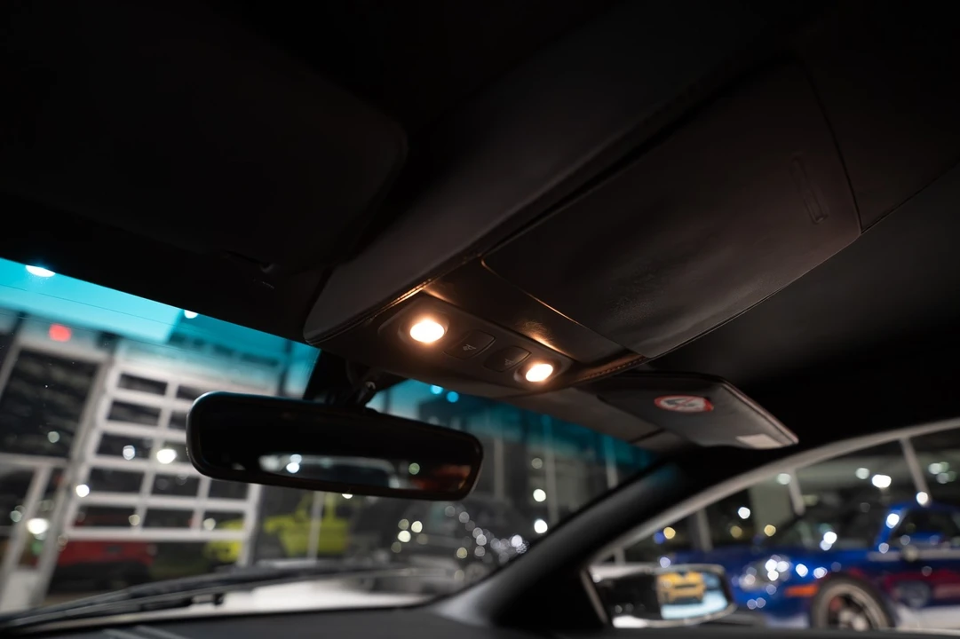 2005 Lamborghini Murcielago - Image 13 of 31