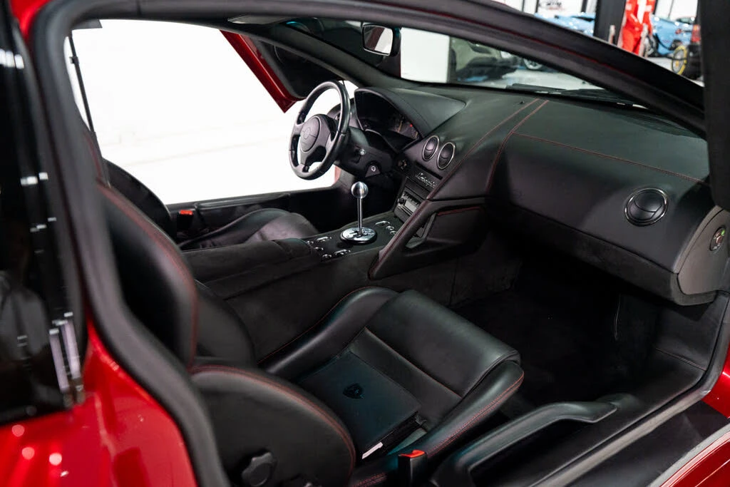 2005 Lamborghini Murcielago - Image 19 of 31
