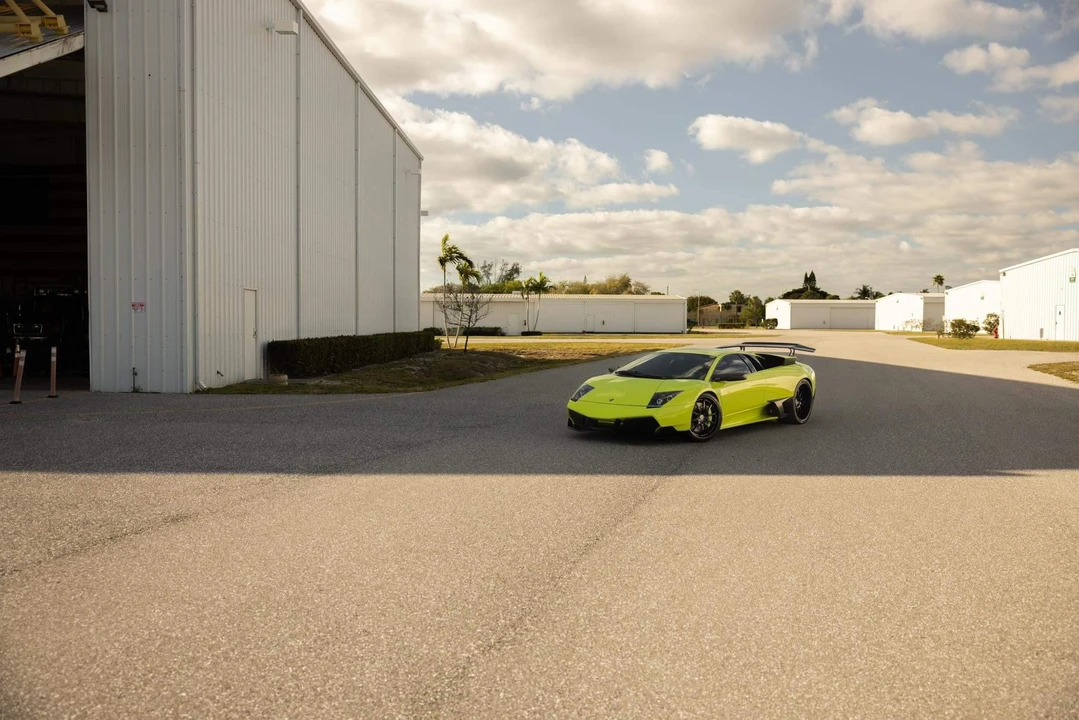 2005 Lamborghini Murcielago - Image 14 of 31