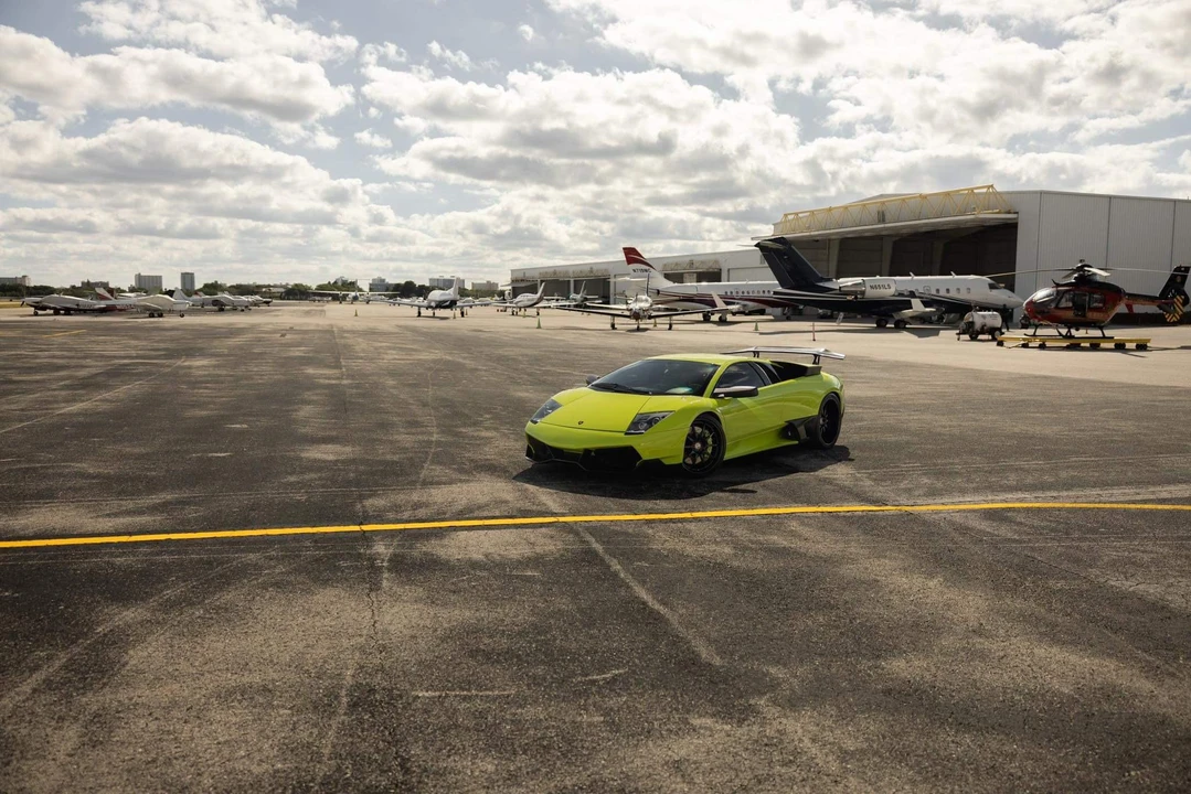 2005 Lamborghini Murcielago - Image 17 of 31