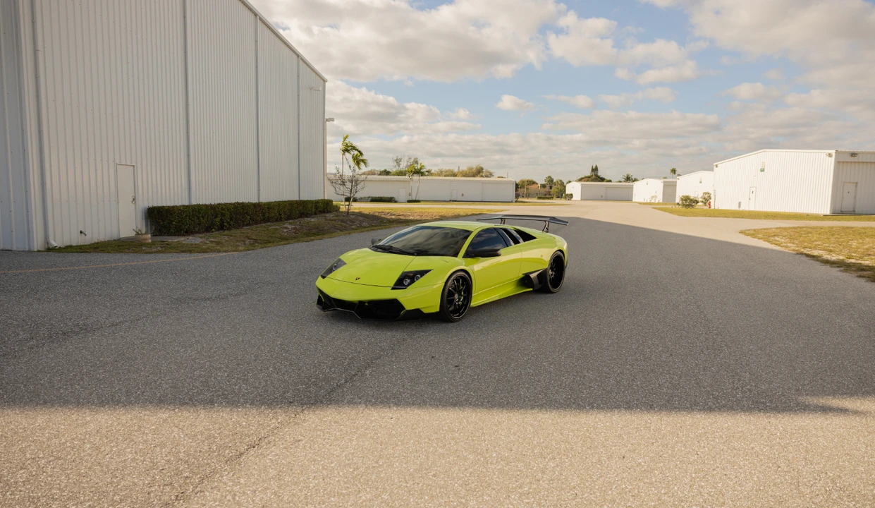 2005 Lamborghini Murcielago - Image 2 of 31