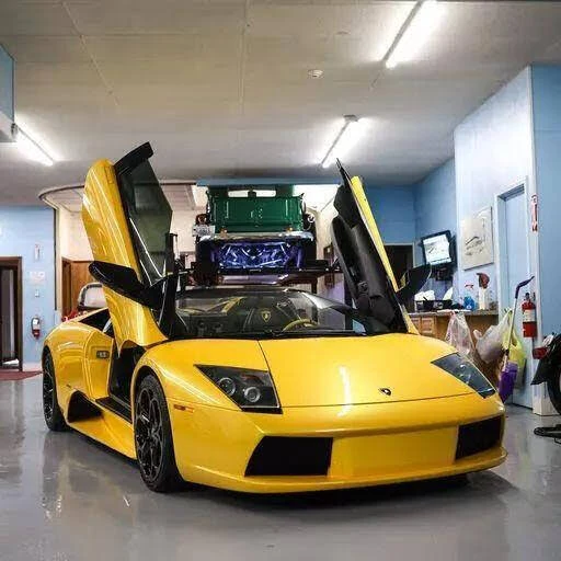 2005 Lamborghini Murcielago - Image 2 of 6