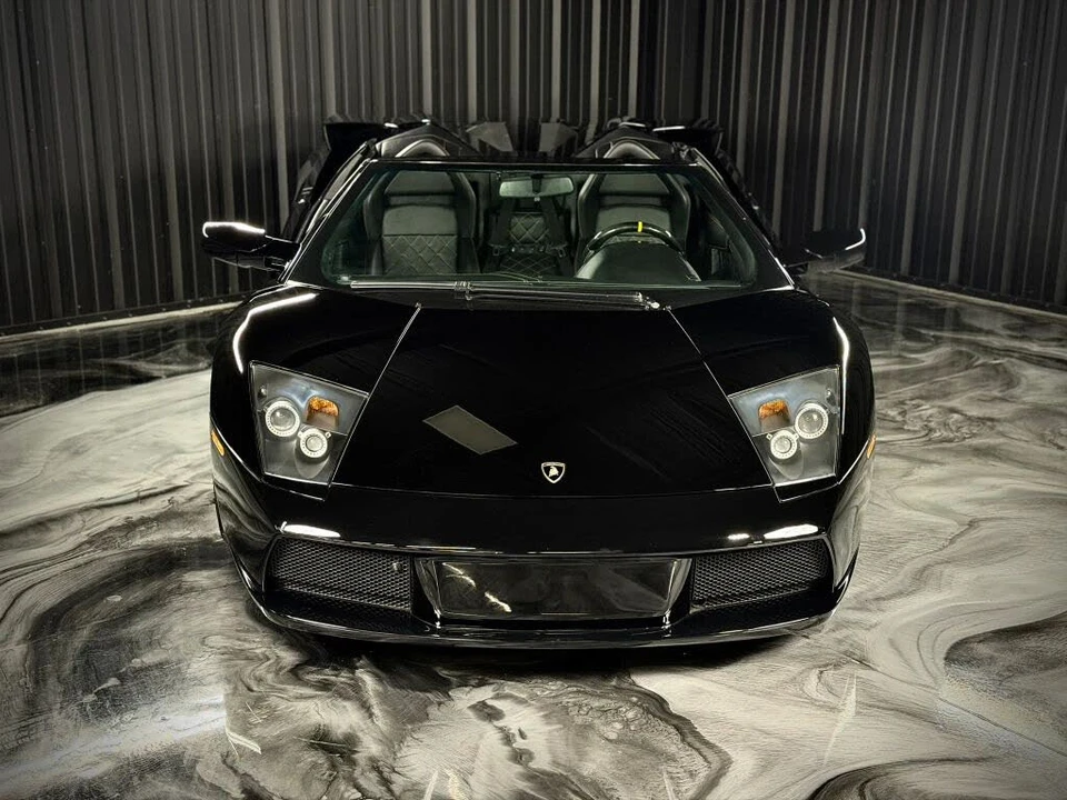 2005 Lamborghini Murcielago - Image 2 of 31