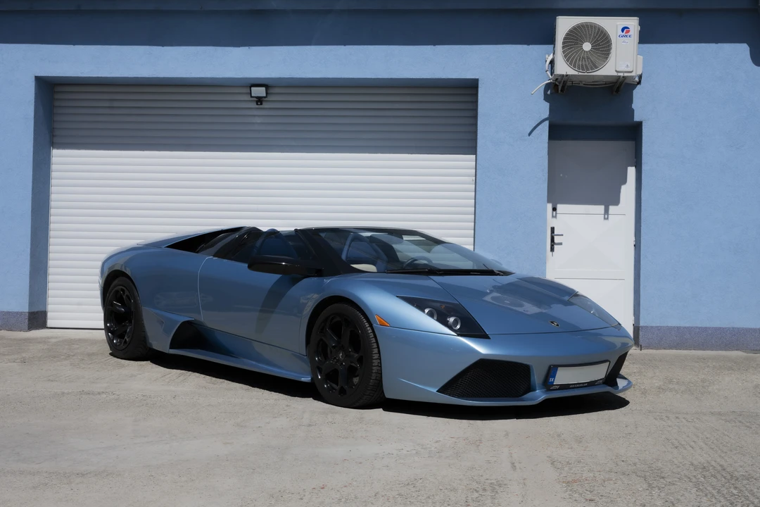 2005 Lamborghini Murcielago - Image 7 of 31