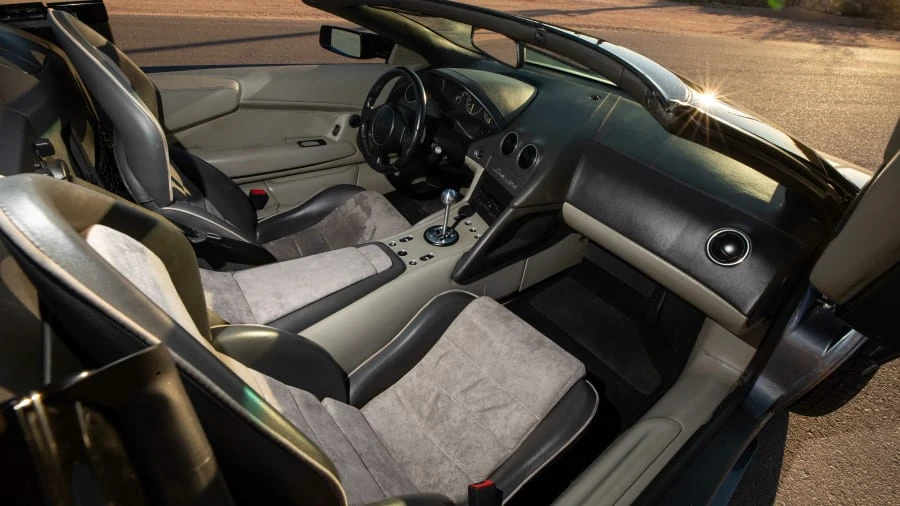 2005 Lamborghini Murcielago - Image 5 of 31