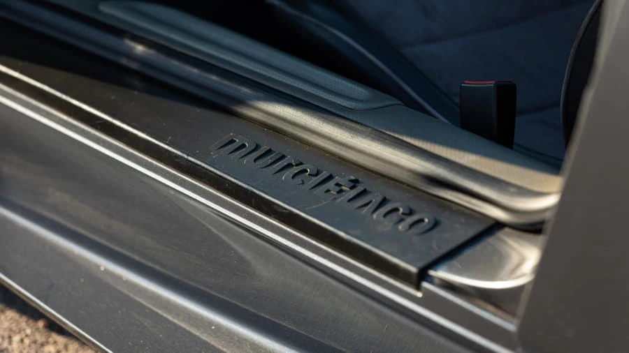 2005 Lamborghini Murcielago - Image 23 of 31