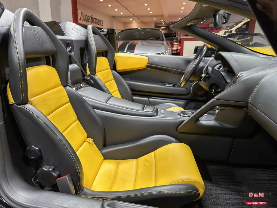 2005 Lamborghini Murcielago - Image 12 of 21