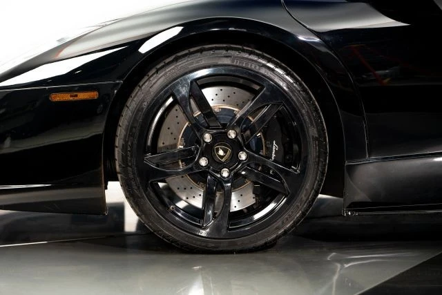 2005 Lamborghini Murcielago - Image 5 of 16