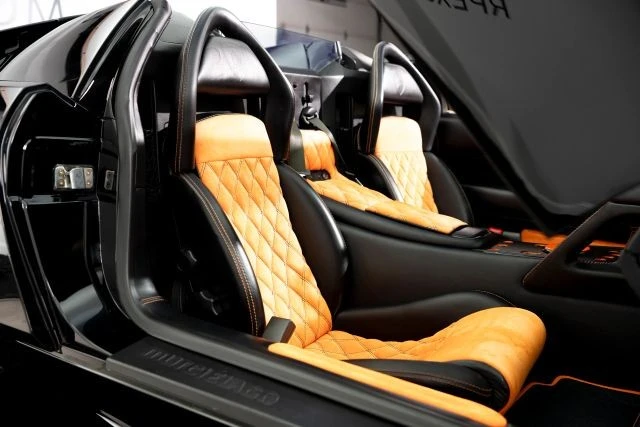 2005 Lamborghini Murcielago - Image 11 of 16