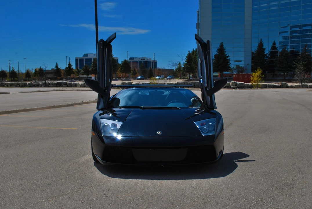 2005 Lamborghini Murcielago - Image 10 of 31