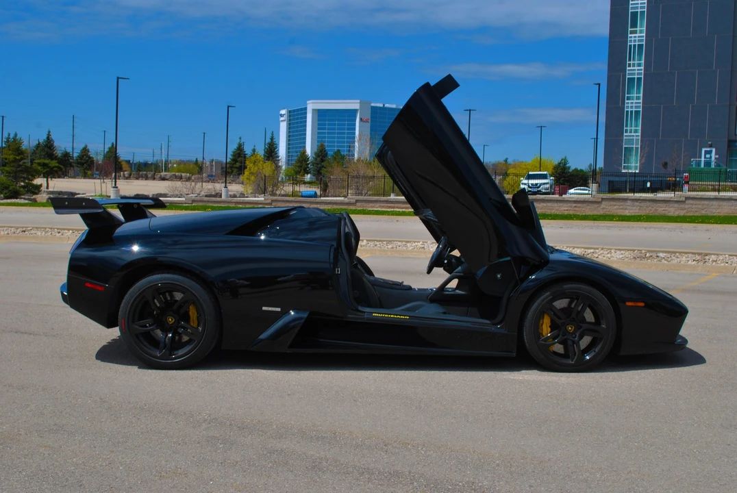 2005 Lamborghini Murcielago - Image 3 of 31