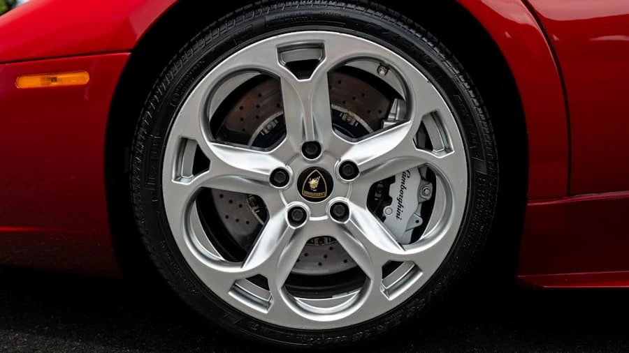 2005 Lamborghini Murcielago - Image 8 of 24