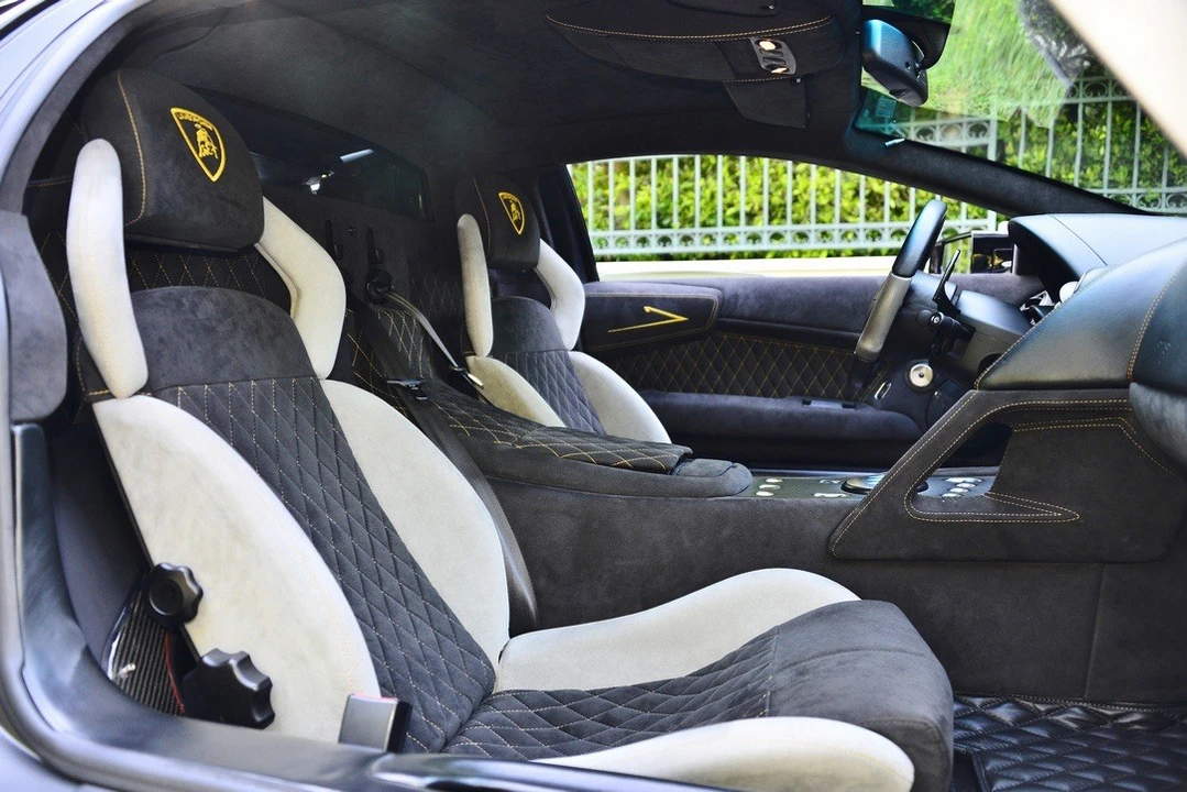 2005 Lamborghini Murcielago - Image 22 of 24