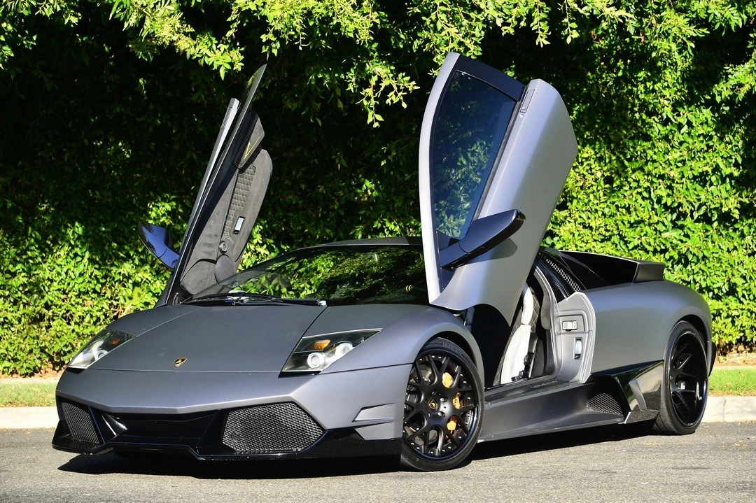 2005 Lamborghini Murcielago - Image 8 of 24