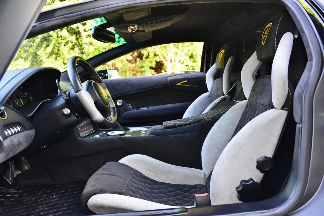 2005 Lamborghini Murcielago - Image 15 of 24