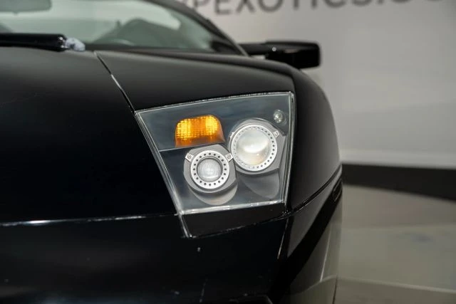 2005 Lamborghini Murcielago - Image 8 of 24