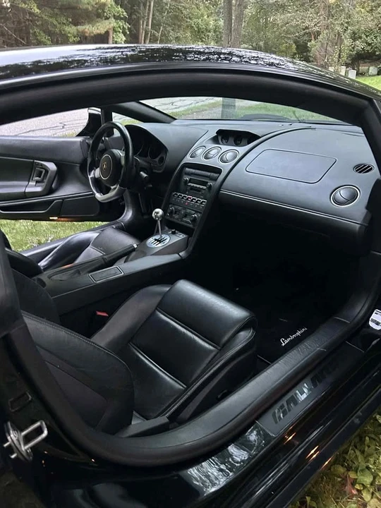 2005 Lamborghini Gallardo - Image 2 of 7