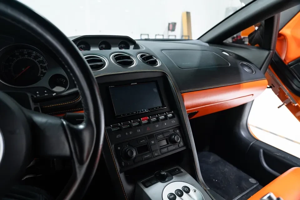 2005 Lamborghini Gallardo - Image 15 of 18