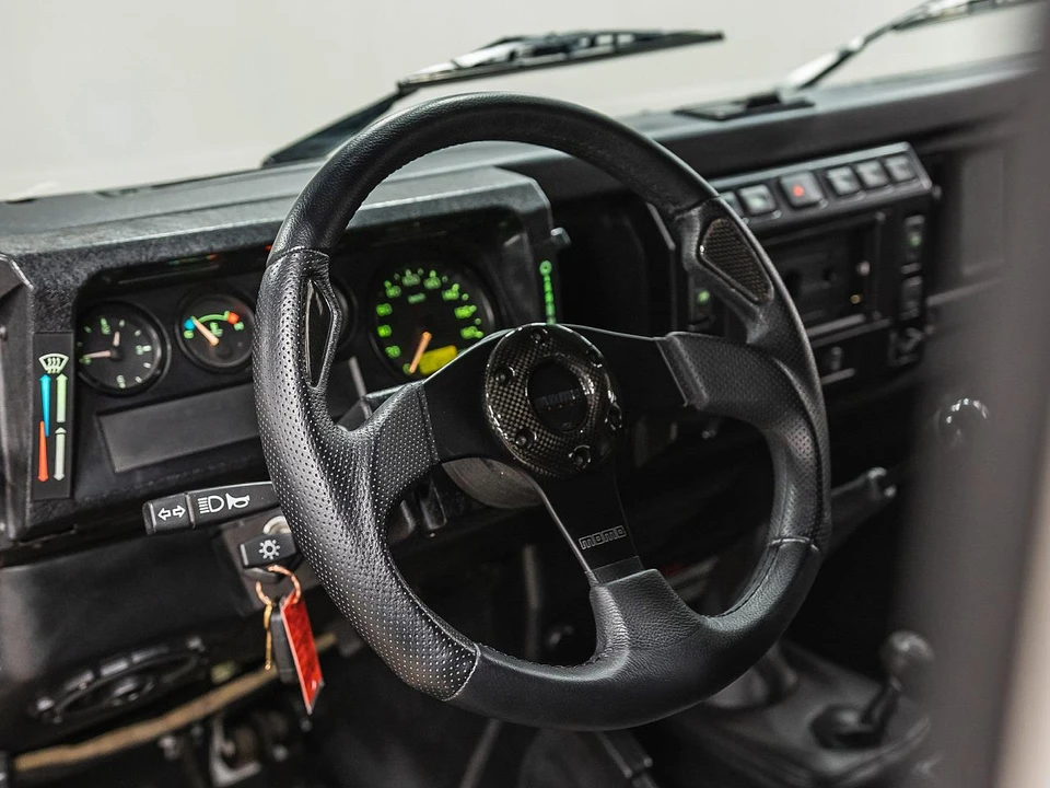 2005 Land Rover Defender - Image 9 of 11