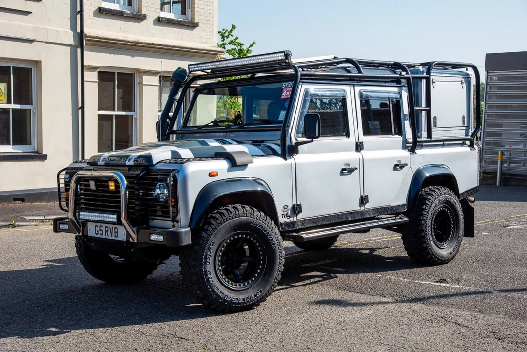 2005 Land Rover Defender 110 - Image 4 of 30