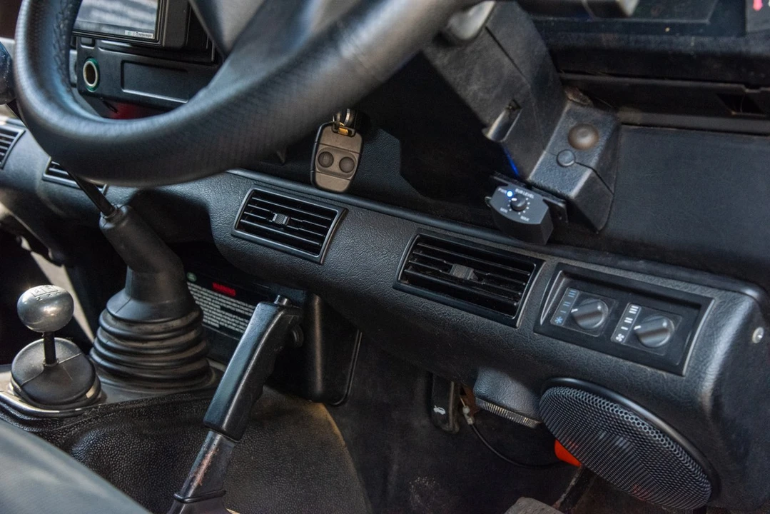 2005 Land Rover Defender 110 - Image 20 of 30