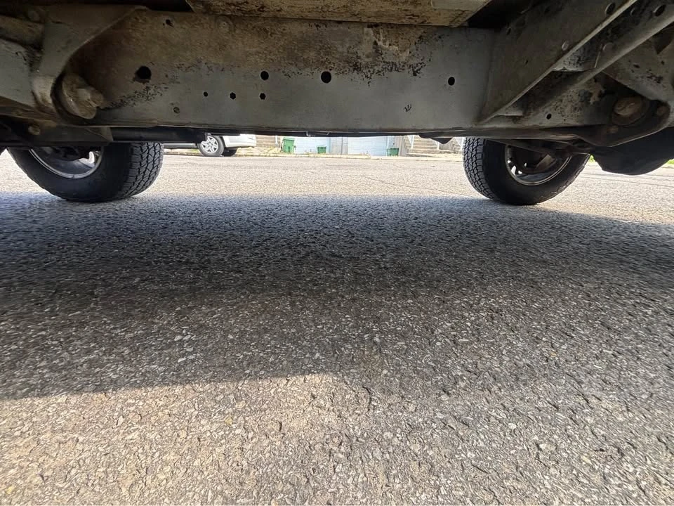 2005 Land Rover Defender 110 - Image 19 of 20