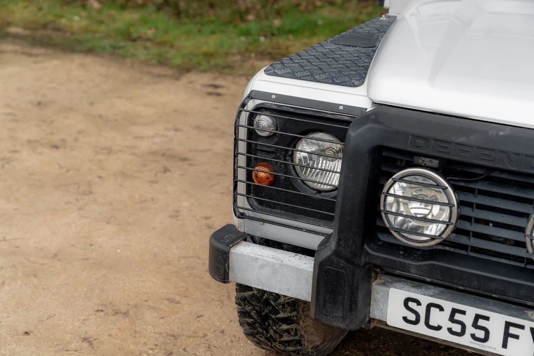 2005 Land Rover Defender 110 - Image 24 of 31