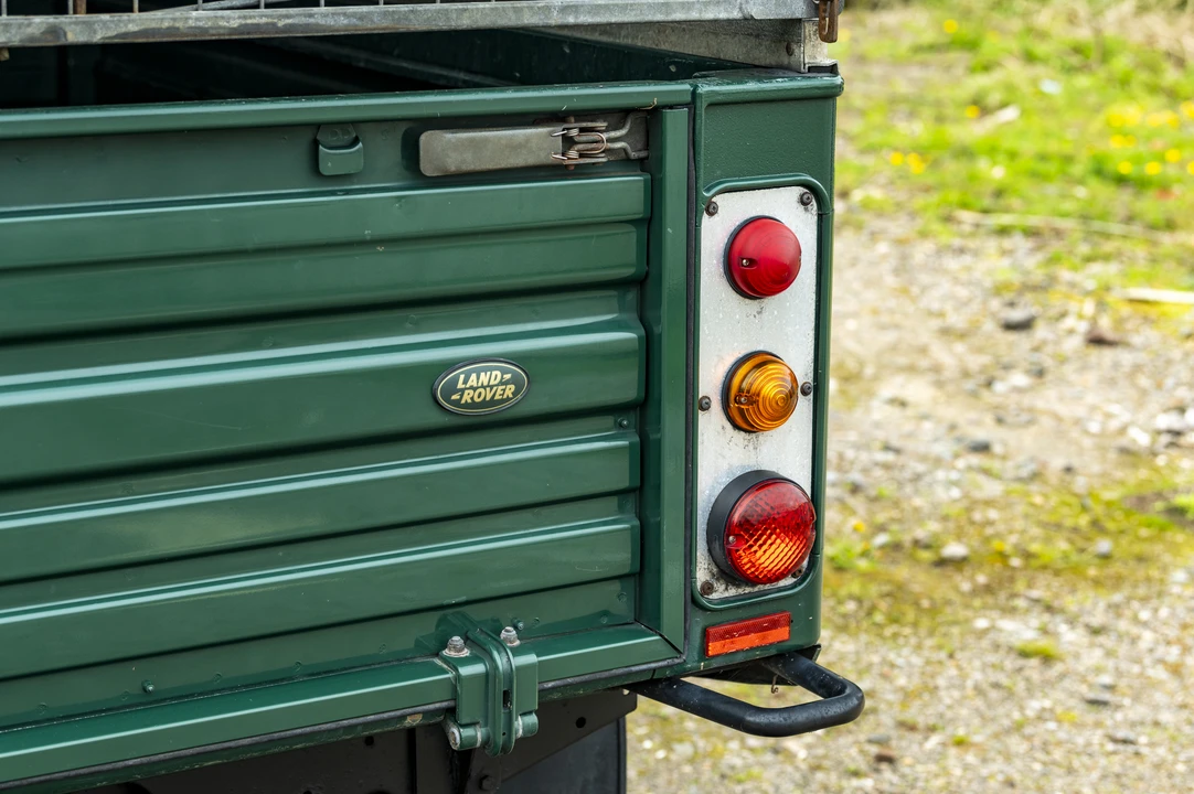 2005 Land Rover Defender 110 - Image 31 of 31
