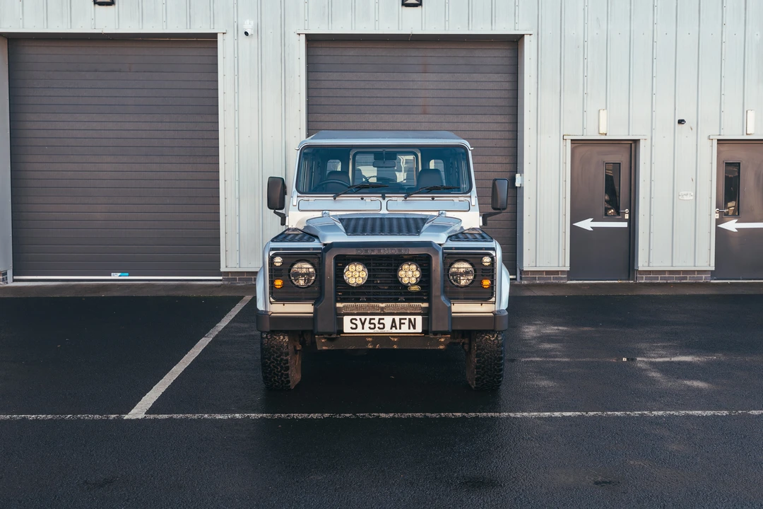 2005 Land Rover Defender 110 - Image 2 of 31